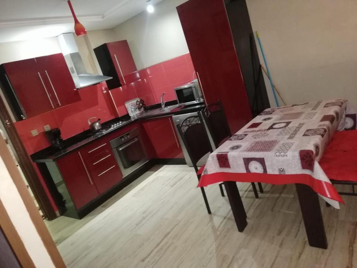 Cosy Appartement Only Family A Gueliz Marrakesh Bagian luar foto